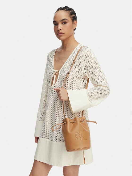 CALVIN KLEIN Дамска чанта Bold Ck Small LV04F3640G Бежов