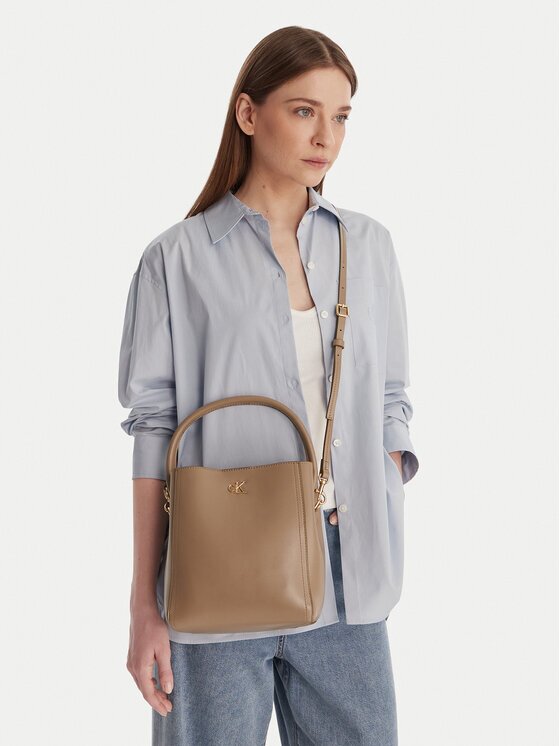 CALVIN KLEIN Дамска чанта Ck Bucket With Strap LV04F3174G Бежов