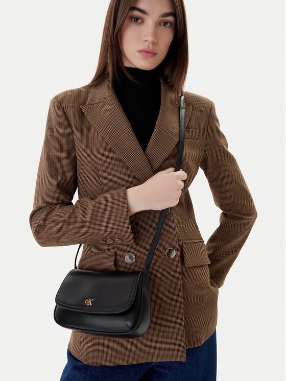 CALVIN KLEIN Дамска чанта Ck Flap Camera Bag LV04F3421G Черен