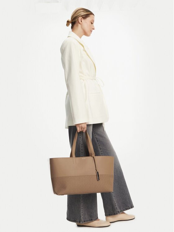 CALVIN KLEIN Дамска чанта Ck Mixmedia Shopper_Mono K60K613166 Бежов