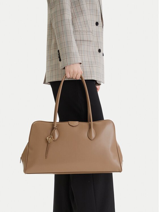 CALVIN KLEIN Дамска чанта Emblem Trio Large Work Bag LV04F3368G Бежов