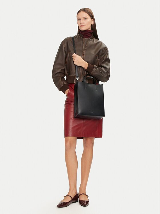 CALVIN KLEIN Дамска чанта Line Lthr Mini Tote 32 LV04F3002G Черен