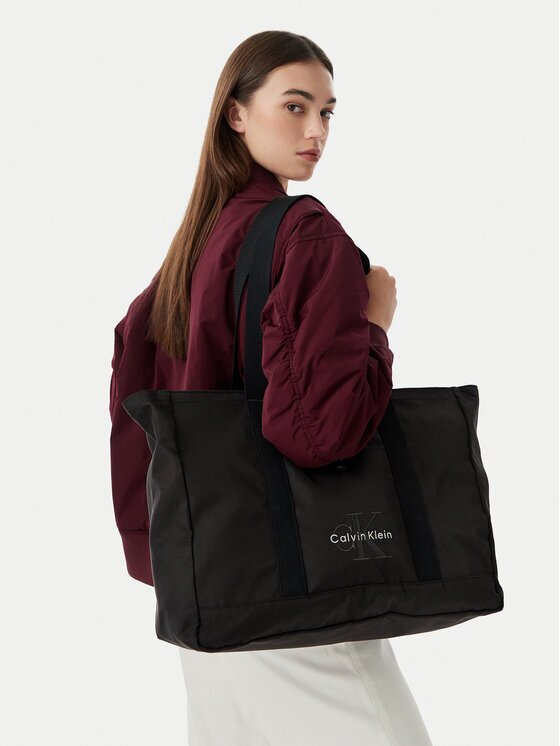 CALVIN KLEIN Дамска чанта LV04D3528G Черен