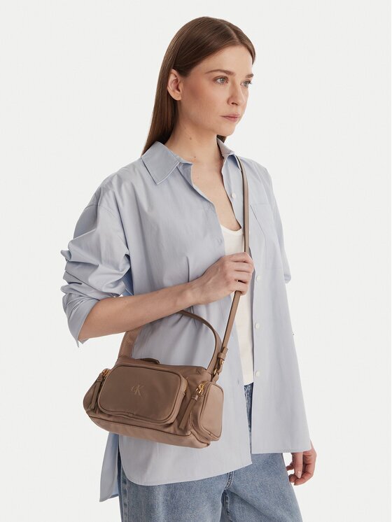 CALVIN KLEIN Дамска чанта Pocket Nylon Bag W/Strap LV04F3132G Бежов