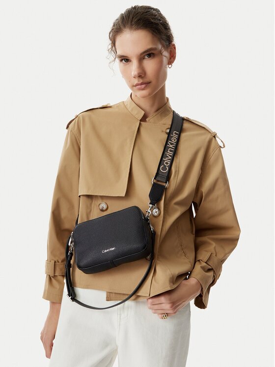 CALVIN KLEIN Дамска чанта Webbing 2X Strap Camera Bag LV04F3656G Черен