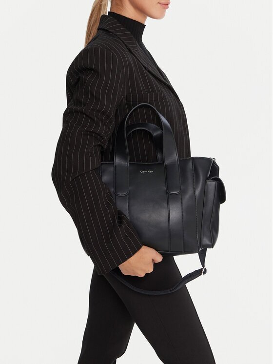 CALVIN KLEIN Дамска чанта Webbing Strap Small Tote LV04F3290G Черен