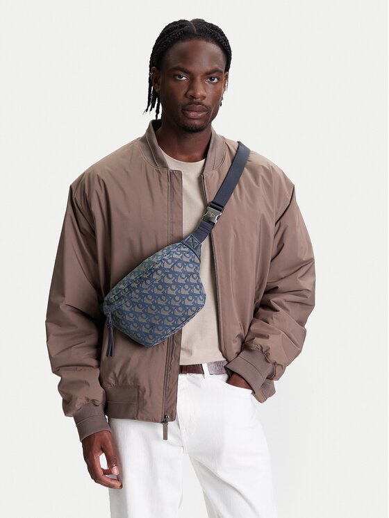 CALVIN KLEIN JEANS Чанта за кръст﻿ Unstructured Monogram Waistbag LV04G3177G Светлосин