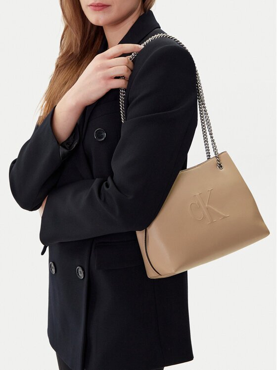 CALVIN KLEIN JEANS Дамска чанта Sculpted Chain Shoulder Bag LV04K3163G Бежов
