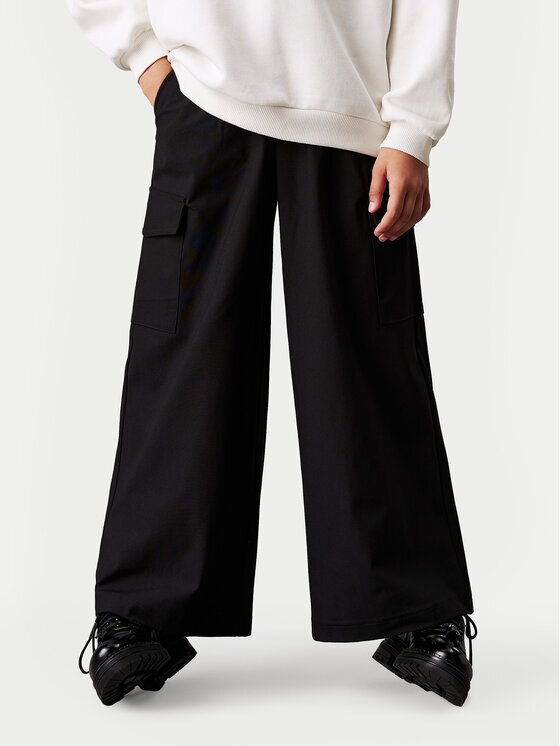 CALVIN KLEIN JEANS Текстилни панталони IG0IG02616 Relaxed Fit