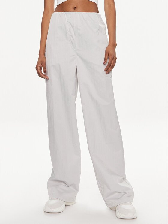 CALVIN KLEIN JEANS Текстилни панталони Soft Crinkle J20J223122 Relaxed Fit