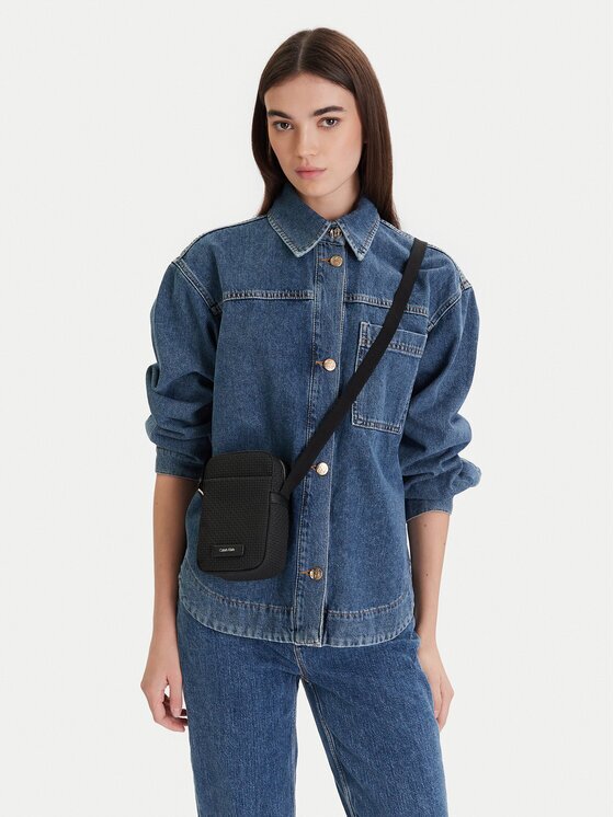 CALVIN KLEIN Мъжка чантичка Embossed Woven Slim Reporter LV04D3221G Черен