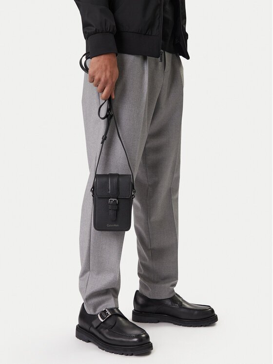 CALVIN KLEIN Мъжка чантичка Leather Slim Flap Reporter LV04D3323G Черен