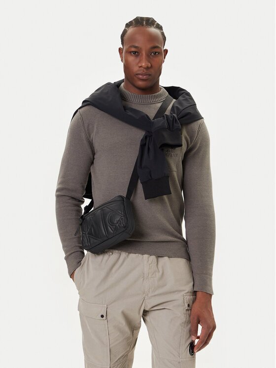 CALVIN KLEIN Мъжка чантичка Puffer Camera Bag LV04D3192G Черен