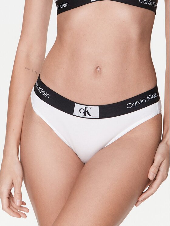 Calvin Klein Underwear Класически дамски бикини 000QF7222E
