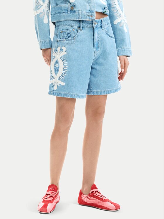 DESIGUAL Дънкови шорти Wakand 26SWDD45 Relaxed Fit