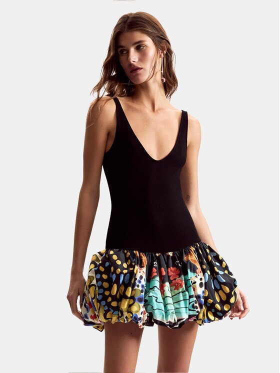 DESIGUAL Коктейлна рокля Sparckler Lacroix 26SWVK11 Slim Fit