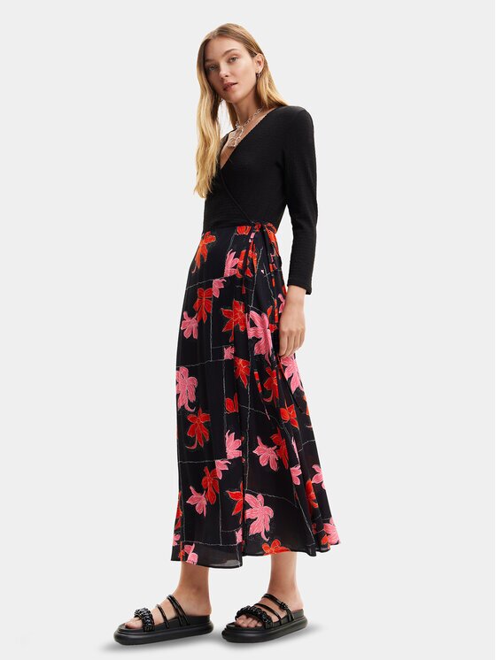 DESIGUAL Лятна рокля Memphis 24SWVW37 Regular Fit