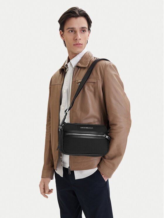 Emporio Armani Дамска чанта EM005399 AF14637 UC001