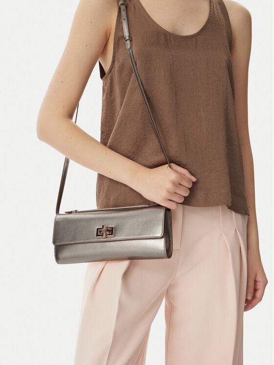 Furla Дамска чанта Clara WE00841 AX0733 CN O6000