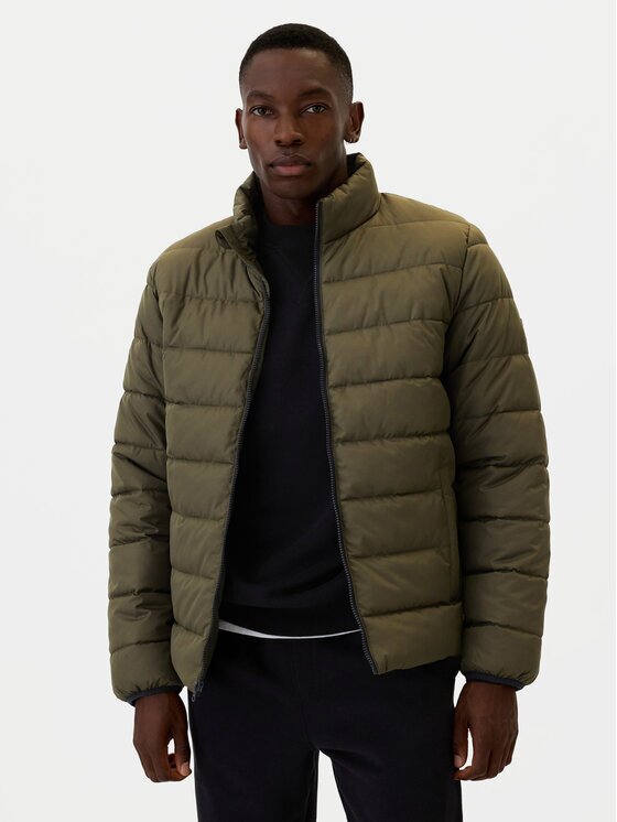 GAP Зимно яке 498571-01 Regular Fit