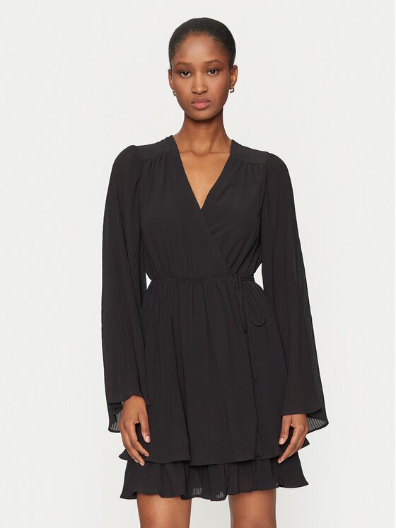 Gina Tricot Коктейлна рокля 23649 Regular Fit