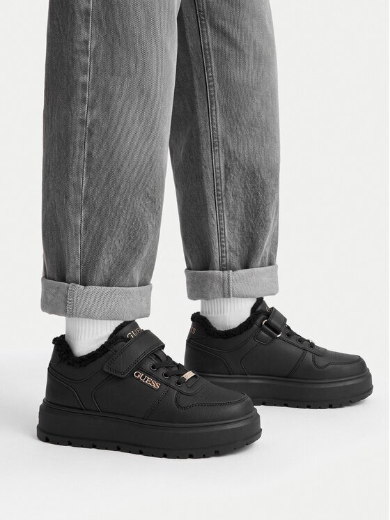 GUESS Сникърси EO-V9-27007L