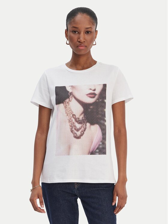 GUESS Тишърт W6RI57 K9RM1 Classic Fit