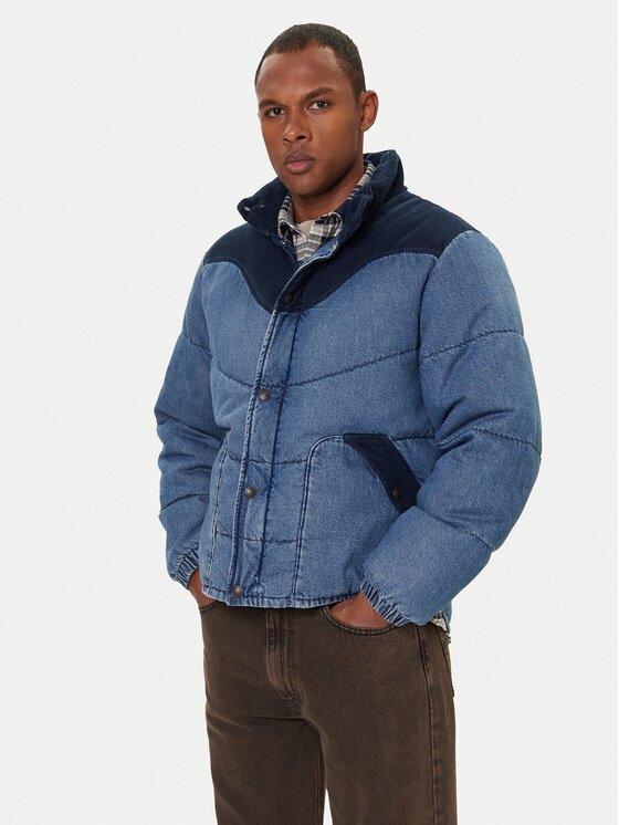 Levi's Пухено яке Wild West 004EX-0000 Син Regular Fit