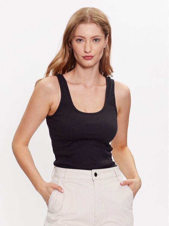 Levi's топ Essential A5906-0000 Черен Regular Fit