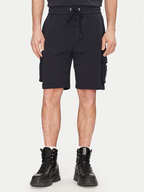 Moose Knuckles Спортни шорти Hartsfield M14MR794 Regular Fit