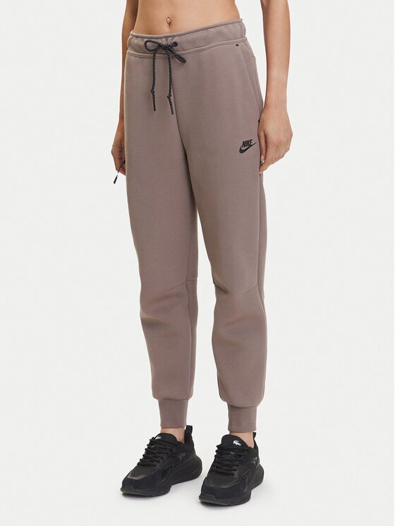 Nike Долнище анцуг Tech Fleece HV6779 Regular Fit