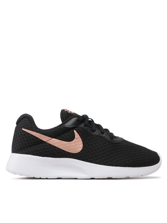 Nike Сникърси Tanjun DJ6257 004