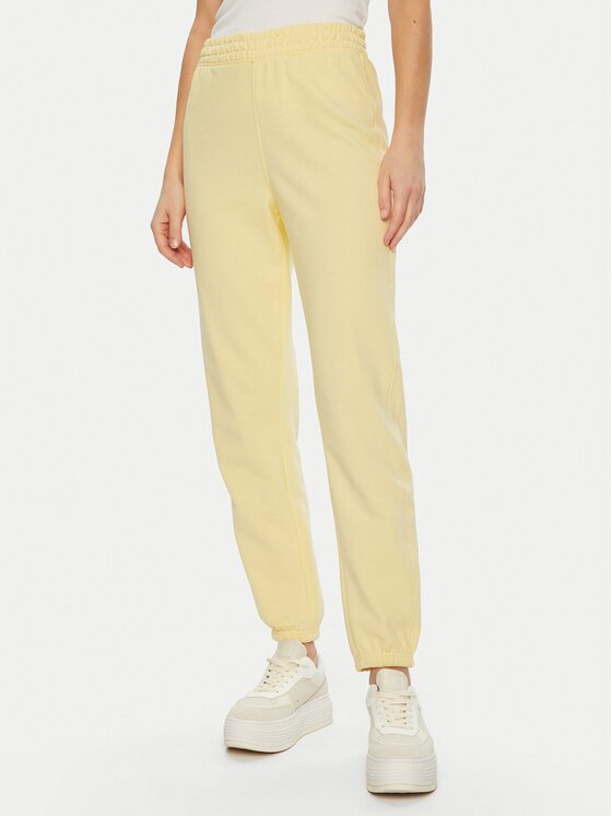 Only Долнище анцуг Bella 15312094 Regular Fit