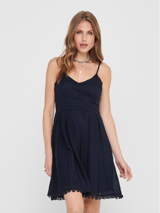 Only Коктейлна рокля 15204799 Regular Fit
