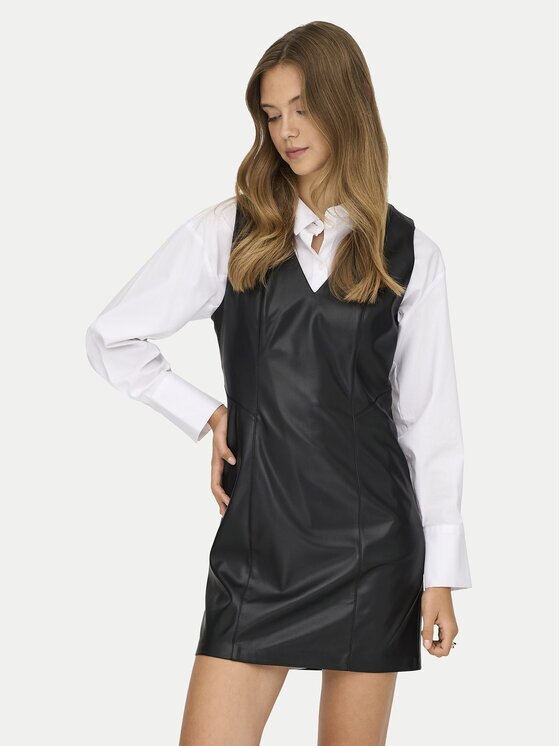 Only Рокля от имитация на кожа Nelly 15360558 Slim Fit