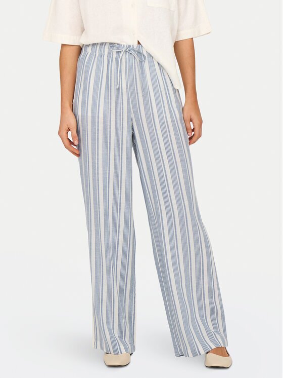 Only Текстилни панталони Caro 15291807 Светлосиньо Loose Fit
