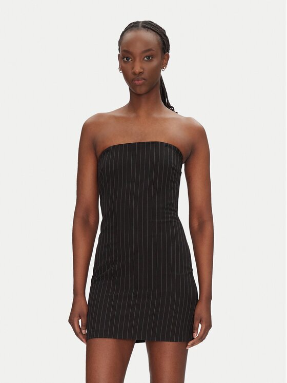 Patrizia Pepe Коктейлна рокля 8A1342/A457-F1OO Slim Fit