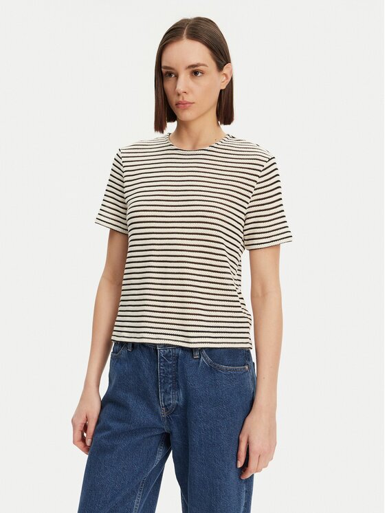 Pieces Тишърт Manilla 17155073 Екрю Loose Fit