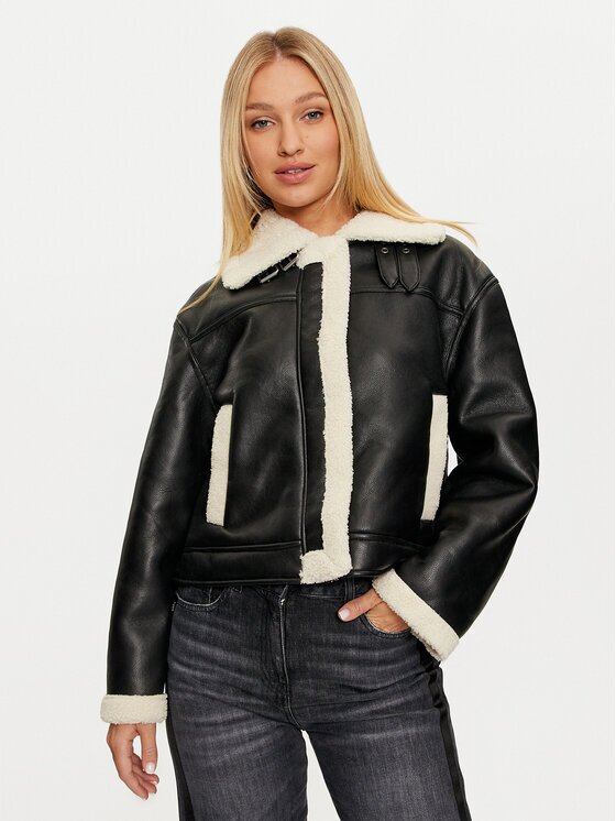 Pieces Яке от имитация на кожа Janelle 17141595 Regular Fit