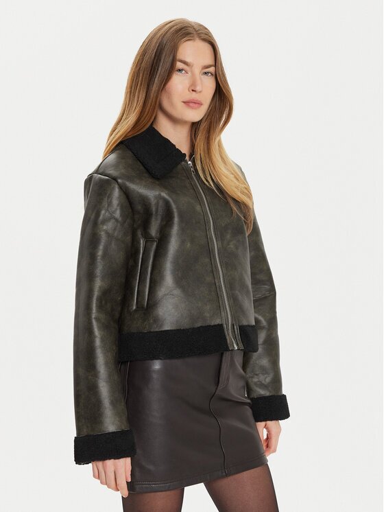 Pieces Яке от имитация на кожа Pippi 17154704 Regular Fit