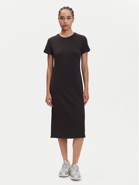 Puma Ежедневна рокля Her 685063 Regular Fit