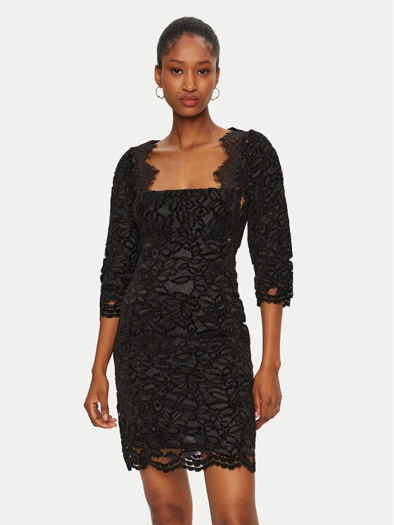 Rinascimento Коктейлна рокля CFC0121734003 Slim Fit