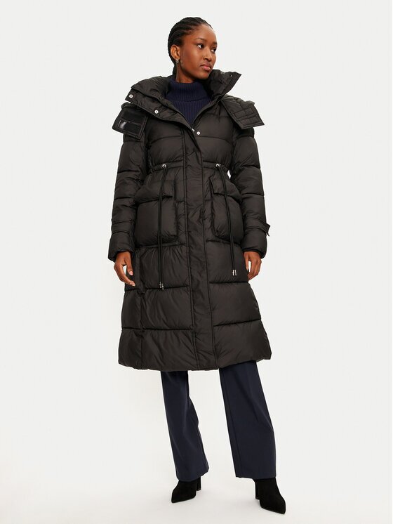 Rinascimento Зимно яке CFC0118339003 Loose Fit