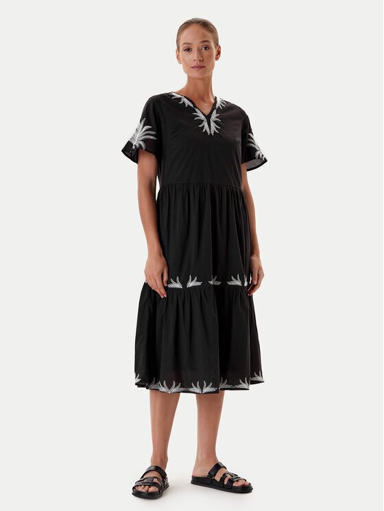 Tatuum Лятна рокля Ayo T2509.202 Relaxed Fit