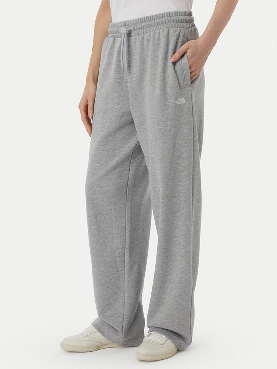 The North Face Долнище анцуг Tnf Essential Terry Simple Dome Relaxe NF0A8FDS Regular Fit