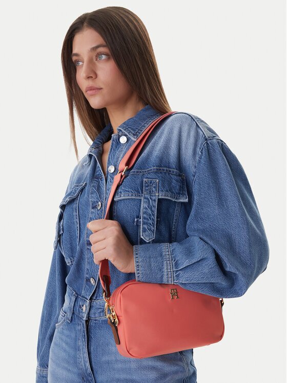 Tommy Hilfiger Дамска чанта Popette Camera Bag AW0AW17704