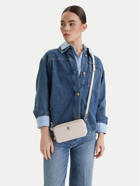 Tommy Hilfiger Дамска чанта Th Daily Camera Bag Mono AW0AW18414