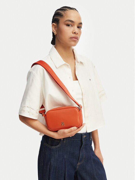 Tommy Hilfiger Дамска чанта Th Logotape Camera Bag AW0AW18741