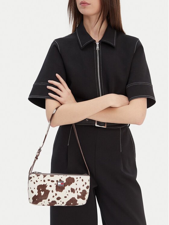 Tommy Jeans Дамска чанта Tjw Must Cow Shoulder Bag AW0AW18061