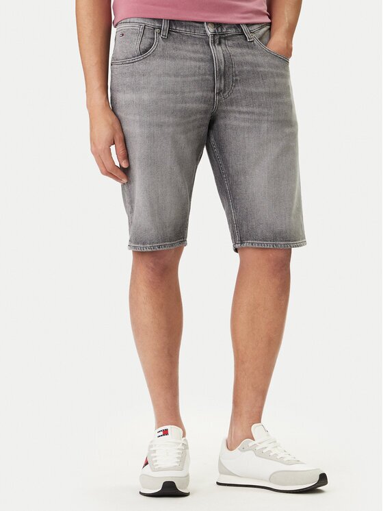 Tommy Jeans Дънкови шорти Ronnie DM0DM22975 Regular Fit
